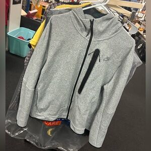 Nike Sportswear Men's Tech Fleece Full-Zip Hoodie SZ L Black/Gray Pre Owned